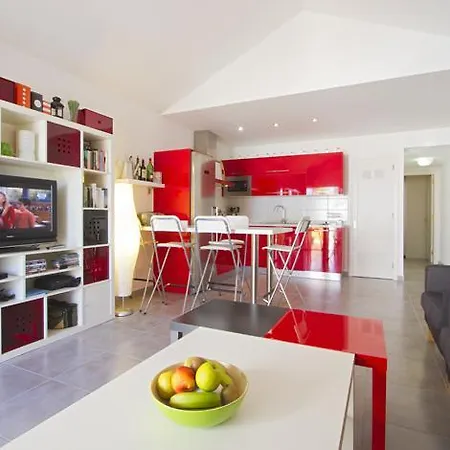 Playa Flamingo B Apartment