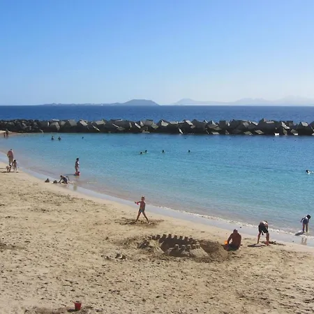 Playa Flamingo B * بلايا بلانكا